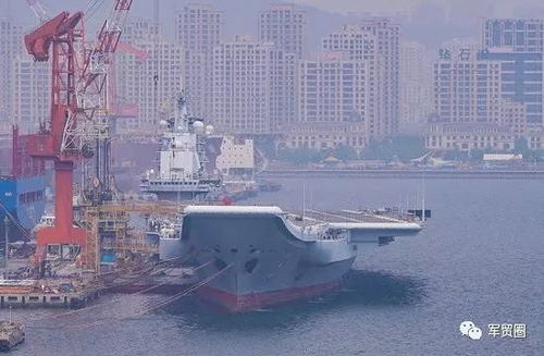 遼寧艦入塢大修，雷達拆除引關注